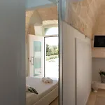 Lamia Petricore * Ostuni