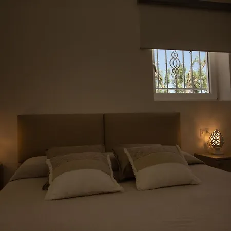 Lamia Petricore 오스투니