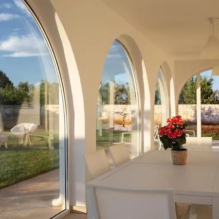 Lamia Petricore 펜션