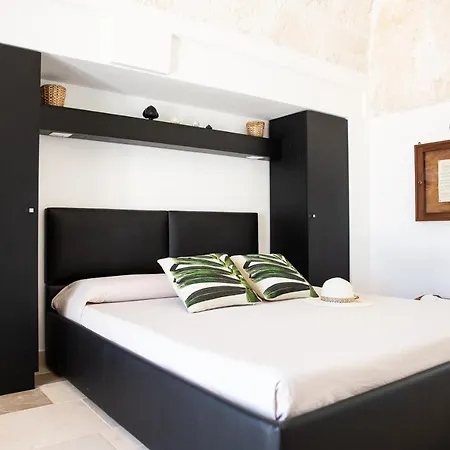 Lamia Petricore Ostuni