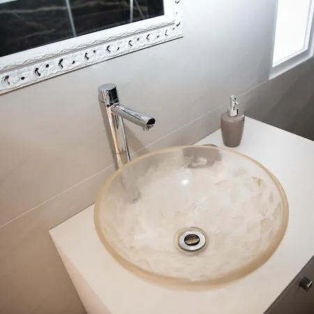 펜션 Lamia Petricore *