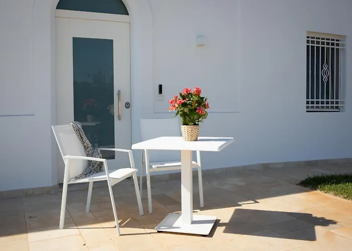 Lamia Petricore * אוסטוני